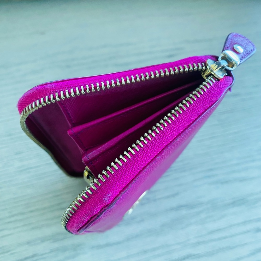 Salvatore Ferragamo zip wallet Women - Picture 6 of 9